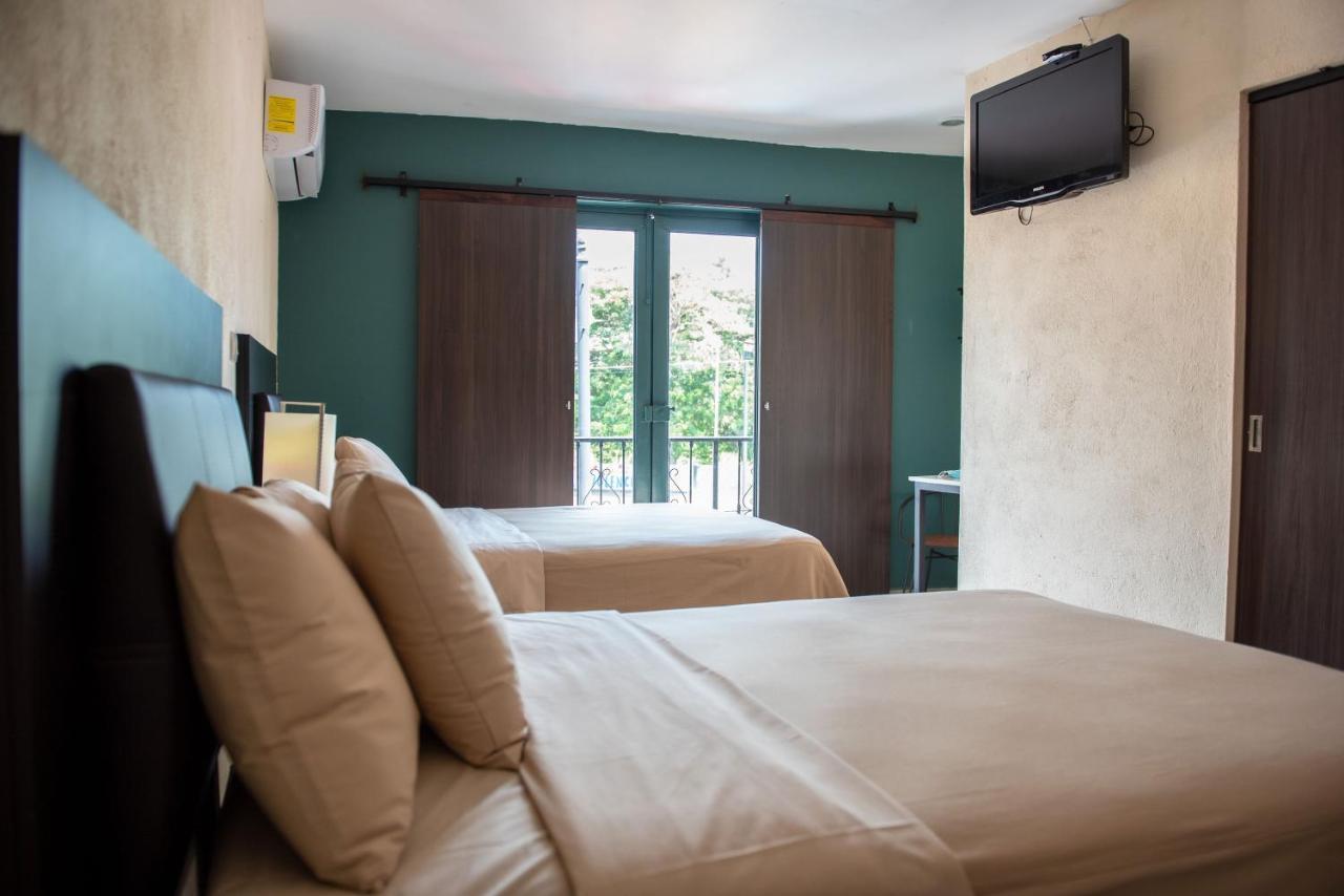 Hotel Casa Real Villahermosa Kültér fotó